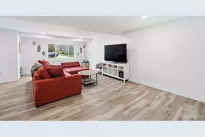 1609 St Rt 131, Miami Township, OH 45150 - Photo 7