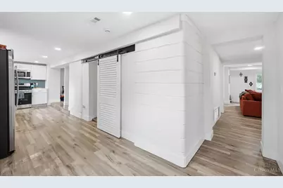 1609 St Rt 131, Miami Township, OH 45150 - Photo 9