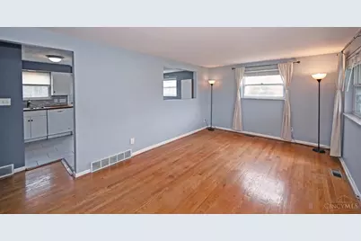 268 Shirljune Drive, Reading, OH 45215 - Photo 3