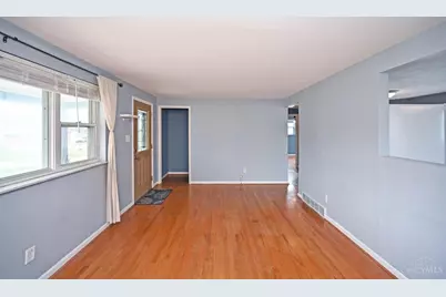 268 Shirljune Drive, Reading, OH 45215 - Photo 7