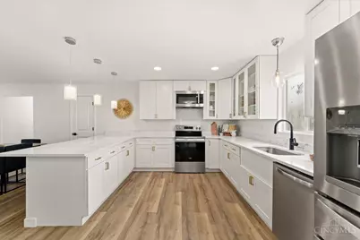 7481 Heatherwood Lane, Anderson Township, OH 45244 - Photo 11