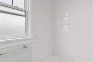 221 Crescent Ave, Cincinnati, OH 45215 - Photo 9