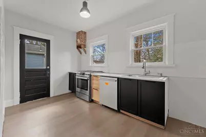 221 Crescent Avenue, Cincinnati, OH 45215 - Photo 17