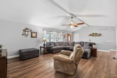 2655 Harry A Hill Drive, Bethel, OH 45106 - Photo 5