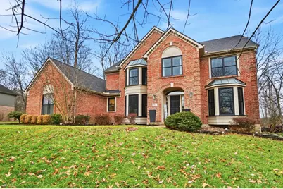 862 Miami Ridge Drive, Miami Township, OH 45140 - Photo 3