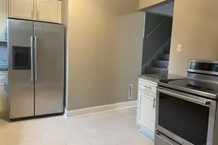 2617 Hackberry St, Cincinnati, OH 45206 - Photo 9