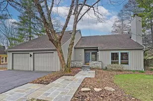 9031 Winthrop Dr, Montgomery, OH 45249 - Photo 1