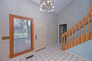9031 Winthrop Dr, Montgomery, OH 45249 - Photo 7