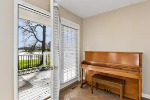 1132 Lorelei Dr, Perry Township, OH 45118 - Photo 19