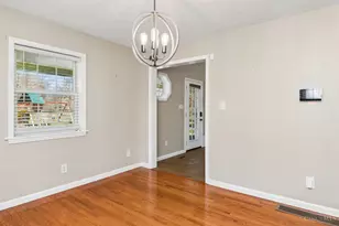 1132 Lorelei Dr, Perry Township, OH 45118 - Photo 9