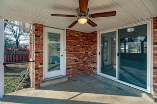 3553 Edgeview Dr, Cincinnati, OH 45213 - Photo 33