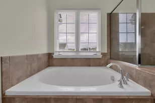 7507 Victoria Falls Ave, Deerfield Township, OH 45039 - Photo 17