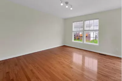 7507 Victoria Falls Avenue, Deerfield Township, OH 45039 - Photo 11