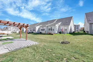 3301 Cres Falls Way, Deerfield Township, OH 45039 - Photo 27