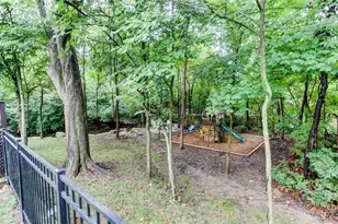 1872 Olde Haley Dr, Washington Twp, OH 45458 - Photo 21