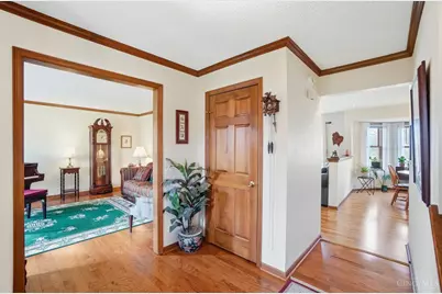 8909 Saxton Drive, West Chester, OH 45069 - Photo 5