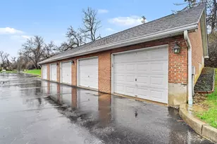 3414 N Bend Rd, Green Township, OH 45239 - Photo 11