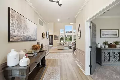 5455 Sheldon Close, Franklin, OH 45005 - Photo 7