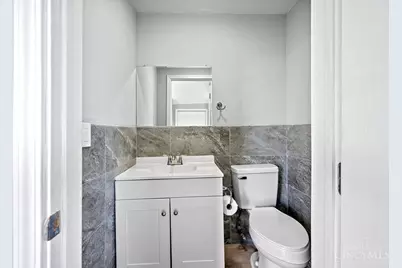 3565 Harvey Avenue, Cincinnati, OH 45229 - Photo 29