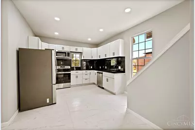 3565 Harvey Avenue, Cincinnati, OH 45229 - Photo 11