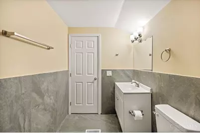 3565 Harvey Avenue, Cincinnati, OH 45229 - Photo 27