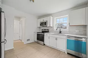 1137 Covedale Ave, Cincinnati, OH 45238 - Photo 13