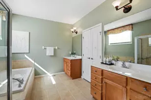 8338 Jeanne's Creek Ln, West Chester, OH 45069 - Photo 29