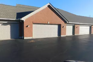 8026 Pinnacle Point Dr, West Chester, OH 45069 - Photo 3