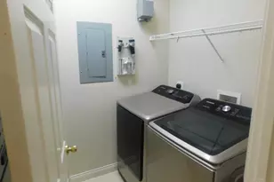 8026 Pinnacle Point Dr, West Chester, OH 45069 - Photo 11