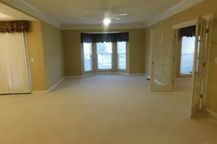 8026 Pinnacle Point Dr, West Chester, OH 45069 - Photo 9