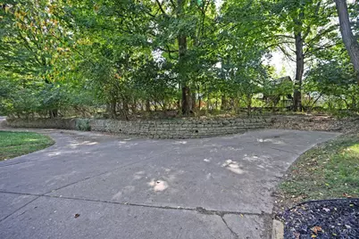 2590 Hunt Road, Reading, OH 45236 - Photo 5