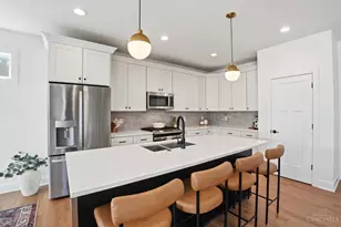 3710 Watterson Rd, Fairfax, OH 45227 - Photo 11