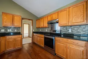 1501 Rockleigh Rd, Washington Twp, OH 45458 - Photo 13