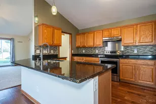 1501 Rockleigh Rd, Washington Twp, OH 45458 - Photo 11