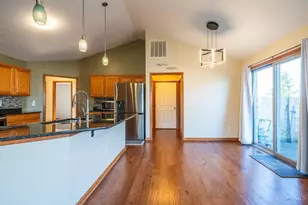 1501 Rockleigh Rd, Washington Twp, OH 45458 - Photo 7