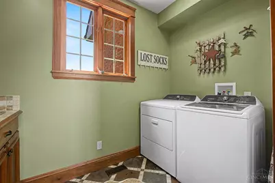 3051 E Spring Valley Paintersville Road, Caesarscreek Twp, OH 45385 - Photo 35