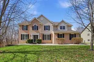 75 Triple Crown Cir, Springboro, OH 45066 - Photo 3