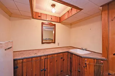 7651 Sagamore Drive, Cincinnati, OH 45236 - Photo 39