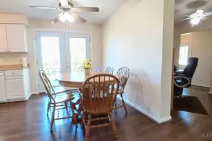 558 Marjorie Ln, Union Township, OH 45244 - Photo 7