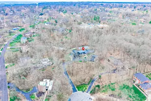 311 Ritchie Ave, Wyoming, OH 45215 - Photo 3