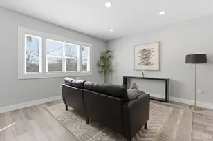 6207 Coleridge Ave, Cincinnati, OH 45213 - Photo 9