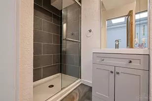 20 W 13th St, Cincinnati, OH 45202 - Photo 33