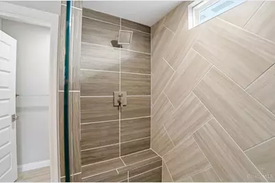 2759 Buckridge Drive, Cincinnati, OH 45233 - Photo 37