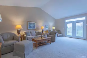 9601 Pebble View Dr, Colerain Township, OH 45252 - Photo 23