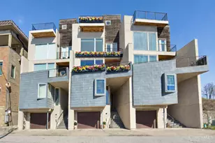 428 Oregon St, Cincinnati, OH 45202 - Photo 3