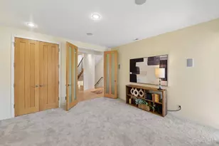 428 Oregon St, Cincinnati, OH 45202 - Photo 41