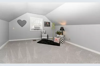 2560 Ridgeland Place, Cincinnati, OH 45212 - Photo 31