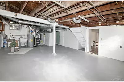 2560 Ridgeland Place, Cincinnati, OH 45212 - Photo 41