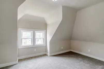 2002 Clarion Avenue, Cincinnati, OH 45207 - Photo 31