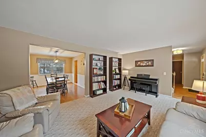 8175 Timbercreek Drive, Anderson Township, OH 45244 - Photo 13